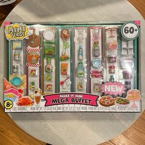 MGA’s Miniverse Make it Mini Mega Buffet Set